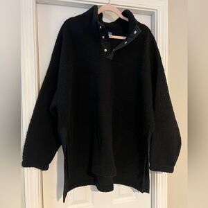 Black Sherpa pullover